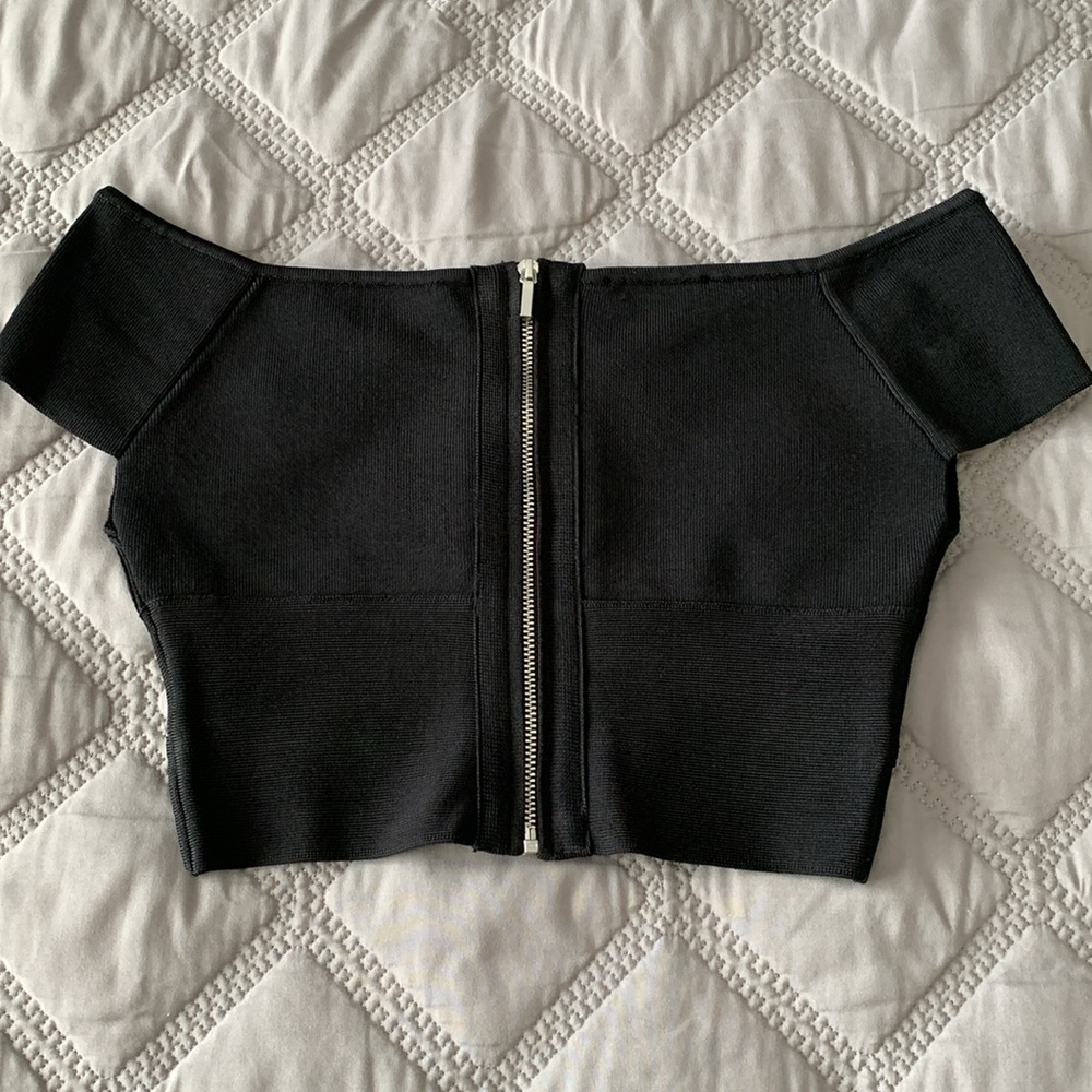 Bebe Crop Top - image 5